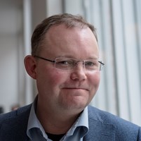 Henrik Ekengren Oscarsson leder Valforskningsprogrammet vid Göteborgs universitet.